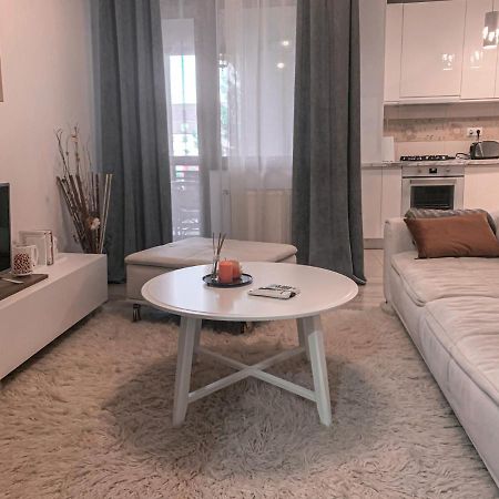 Apartment 2 Rooms Luxury Bucareste Exterior foto
